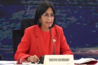 Delcy Rodríguez advierte a Trinidad y Tobago sobre falsas promesas de Estados Unidos en acuerdos gasíferos