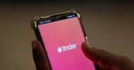 Conoció a una salteña en Tinder, la amenazó con difundir fotos íntimas y terminó imputado por extorsión