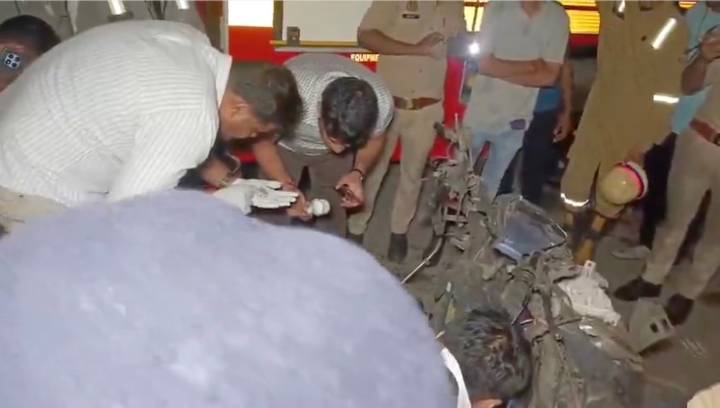 Scooter blasts rock Kanpur market, 6 injured