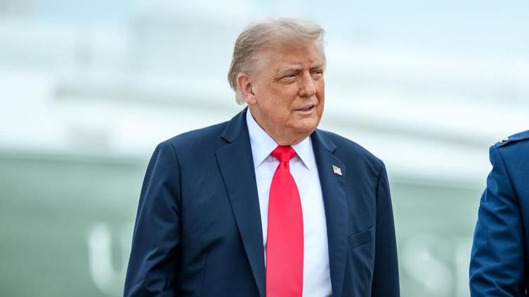 Cambia Trump el "tono"; "Queremos ayudar a China"