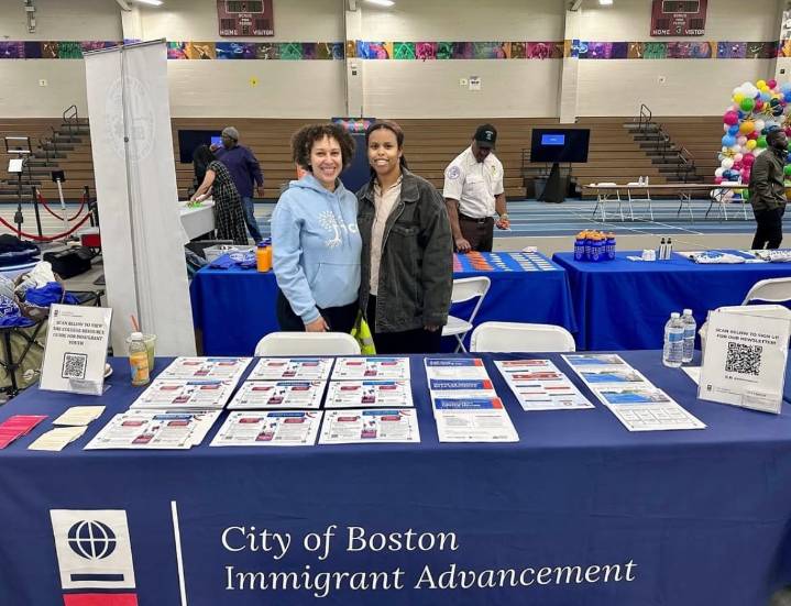 Boston anuncia $1.25 millones en fondos para apoyar a inmigrantes