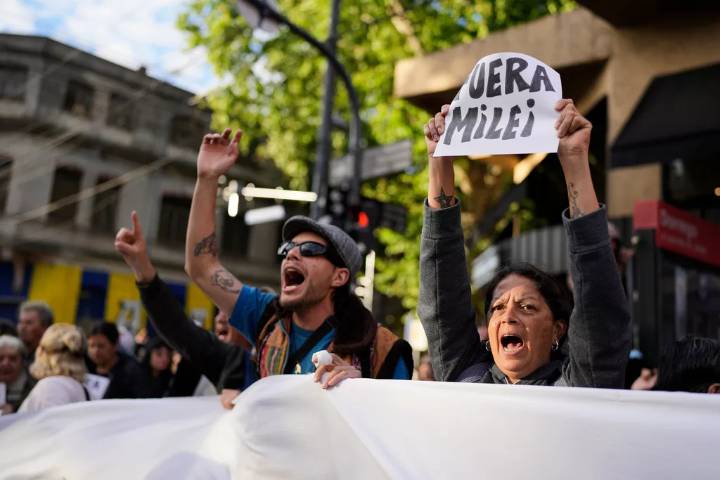 Los argentinos votan en elecciones legislativas cruciales para Milei y rumbo de la economía