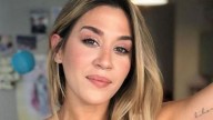 Jimena Barón se metió a una cascada helada a 4 grados bajo cero en San Martín de los Andes por "sanación"