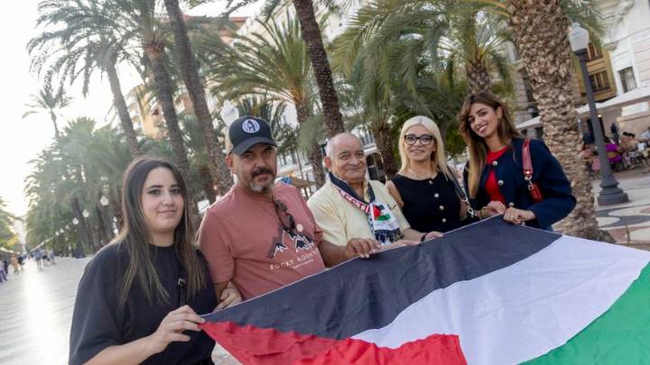"Lo que más echo de menos es la dignidad": palestinos en Alicante, entre el exilio y la guerra en Gaza