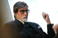 Amitabh Bachchan turns 83, fans gather outside Jalsa to celebrate