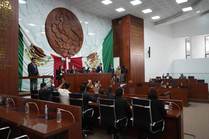 Validan reformas al Fomtlax para elevar su eficiencia y operatividad