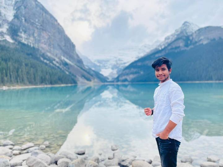 Canadian refugee applicant in ICE custody says he crossed the border accidentally