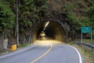 La Transversal del Sisga, única vía habilitada entre el centro del país y los Llanos, refuerza su operación