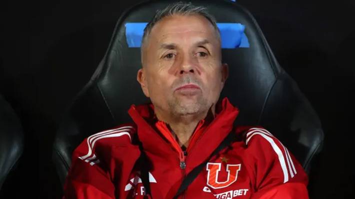 Gustavo Álvarez estaría viviendo sus últimas semanas como técnico de la U: Dónde se iría y cuánto le ofrecerían de sueldo