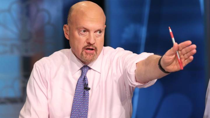 Tech stocks' Thursday declines might not last long, Jim Cramer says