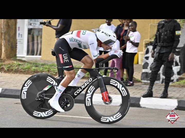 Isaac del Toro, primer mexicano en el top 5 del ciclismo mundial