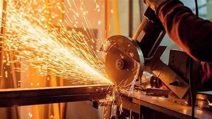 “Todo lo que es la actividad industrial está en rojo, el tablero está todo en rojo”
