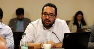 Cataldo critica proyecto para instalar detectores de metales en colegios: “Es mucho peor que lo que tenemos regulado”