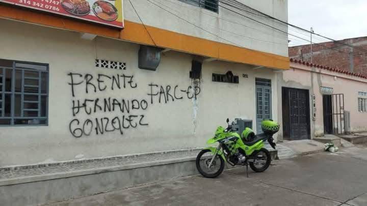 A la cárcel fueron enviados alias El Negro y alias Karla, señalados disidentes de las Farc en el suroccidente del país