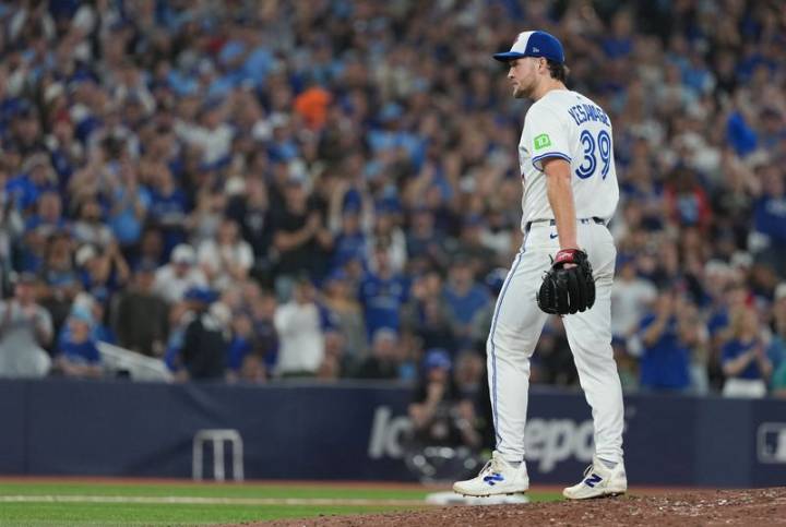 Blue Jays take down Mariners, force ALCS Game 7