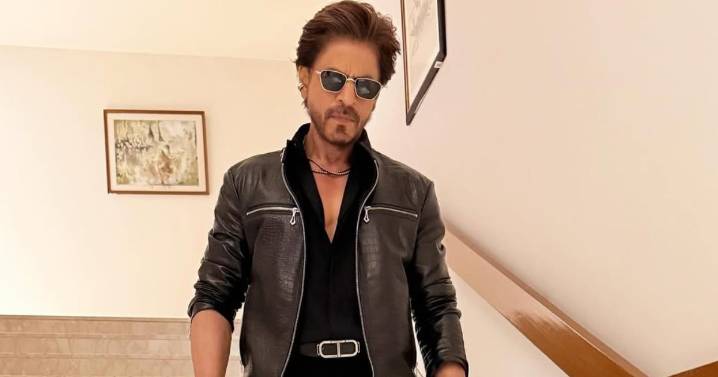 Is Shah Rukh Khan A Billionaire Now? Net Worth Grows 4700 Crores Higher Than #2 Richest Indian Actor