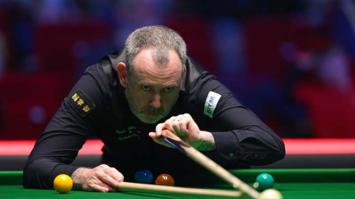 Mark Williams is just one win away from breaking 43-year-old snooker record and piece of unique history