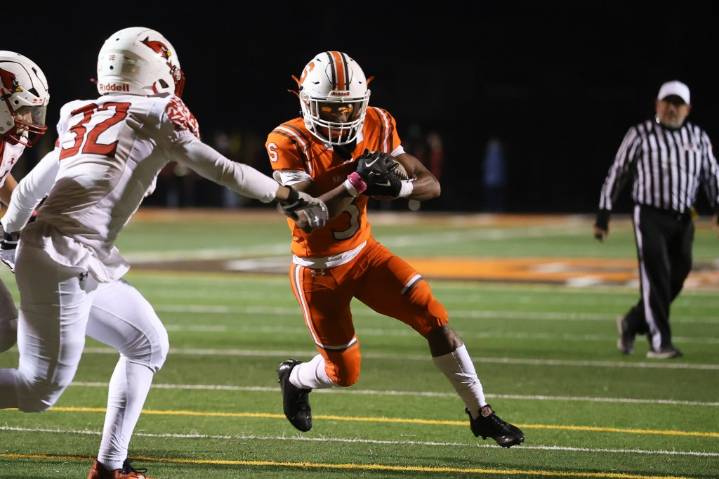 Football: Antonio McCarroll sparks Shepard past Eisenhower