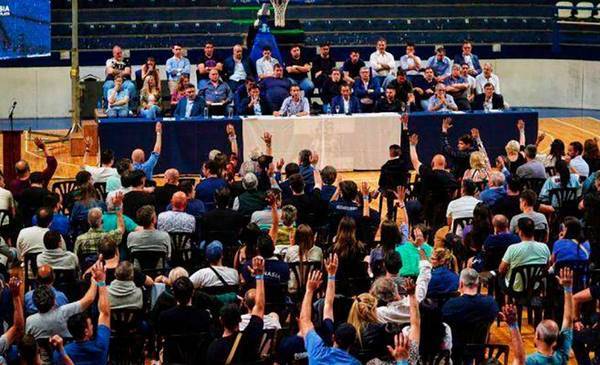 Clima caliente: se viene una Asamblea ultra crítica con la CD