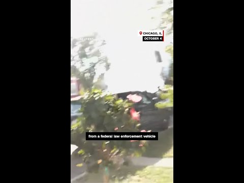 Gas canisters thrown at protesters in Chicago