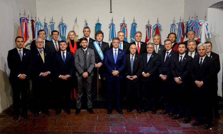 Varios gobernadores críticos irán a la reunión con Milei y se mostrarán dispuestos a discutir las reformas