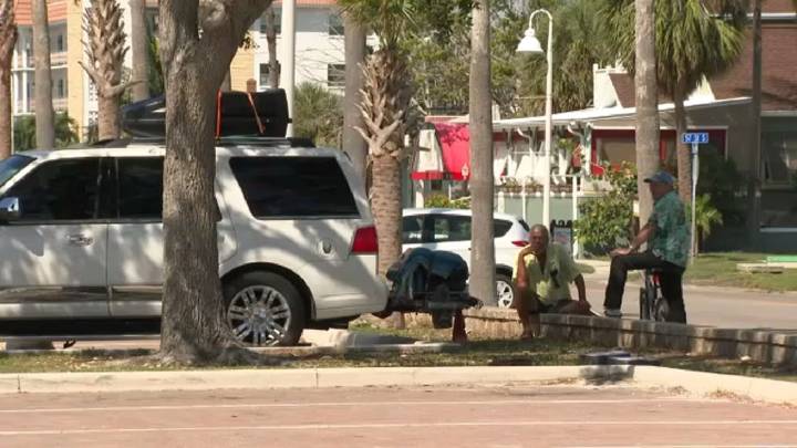 Gulfport mulls transitioning to paid, timed parking