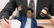 Novia de Eleazar Gómez niega demanda por violencia contra el participante de ‘La Granja VIP’: ‘Es alegre’
