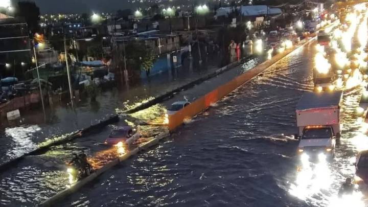 Las lluvias no dan tregua y ahora le tocó a Valle de Chalco