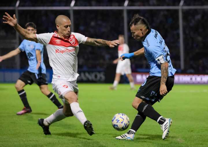 Copa Argentina: El primer finalista sale esta noche