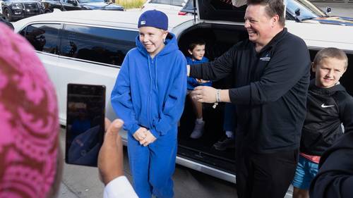 Girl shot in Minneapolis church returns home from the hospital