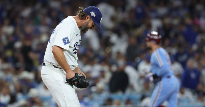 Dodgers pitching plan unravels, Phillies pull away late to take Game 3