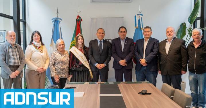 16:26 Más allá del petróleo: el embajador de Portugal vio en Comodoro un potencial en energías renovables y pesca
