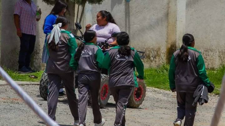 Construirán dos aulas para el CBTA de Cazadero