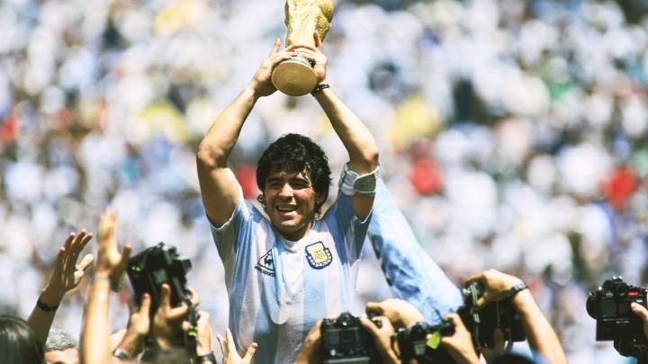 Diego Maradona cumpliría 65 años: los saludos en las redes sociales