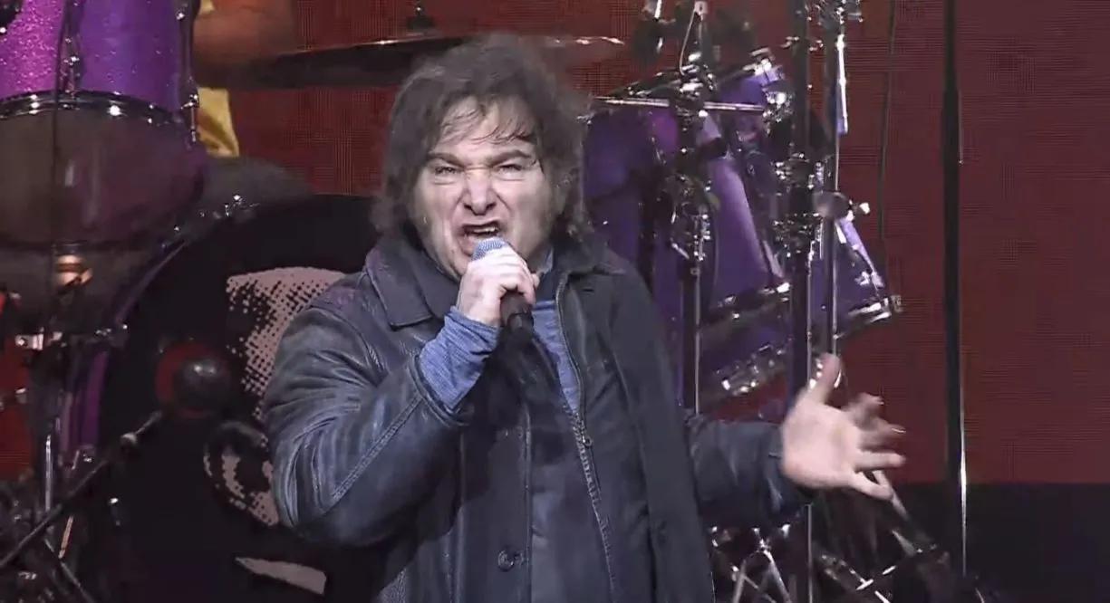 “Sonamos tan bien que creyeron que teníamos una banda profesional”, dijo Milei sobre su show