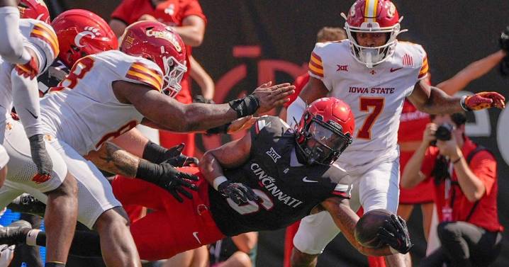 Iowa State had chances, suffers first loss at Cincinnati