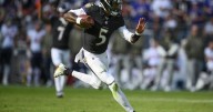 Tyler Huntley leads Ravens past Bears 30-16, Derrick Henry scores 2 TDs for Baltimore