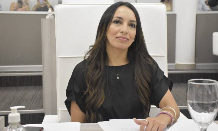 Presentan proyecto contra el “cobro indebido” de tasas municipales