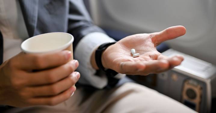 NHS painkiller alert to 'call doctor' over 'severe' stomach issue