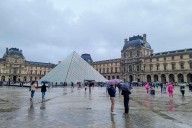 Tras millonario robo, el Louvre resguarda sus joyas en el Banco de Francia