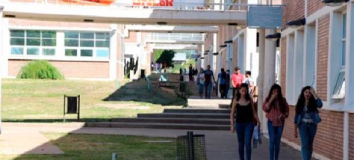 UNLAR. EL LUNES ABREN INSCRIPCIONES PARA EL CICLO LECTIVO 2026