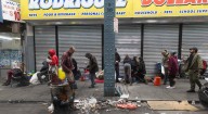 “Muertes por desesperación”: la mortalidad global se desploma, pero repunta entre los jóvenes de Norteamérica por las drogas y los suicidios