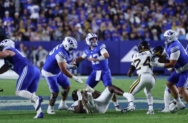 Deadspin | Bear Bachmeier, No. 23 BYU overwhelm West Virginia