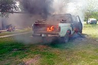 Discusión de pareja terminó con una camioneta incendiada y un detenido