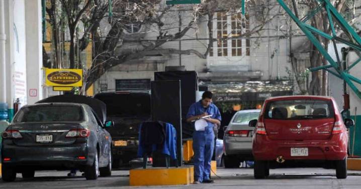 Verificentros CDMX ajustan horario por Día de Muertos 2025: consulta cómo operarán