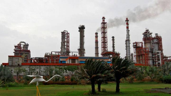 New dynamics over Russian oil