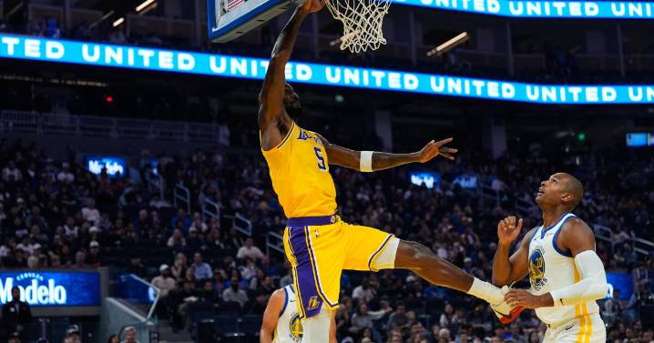 Lakers newsletter: New looks all around for the Lakers