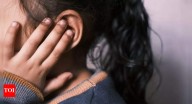 What causes itchy ears: 7 common reasons for ear itching and what triggers them