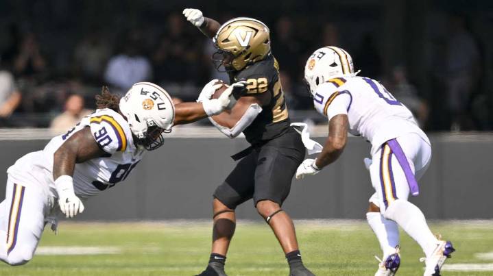 LSU most to blame for Week 8 loss to Vanderbilt