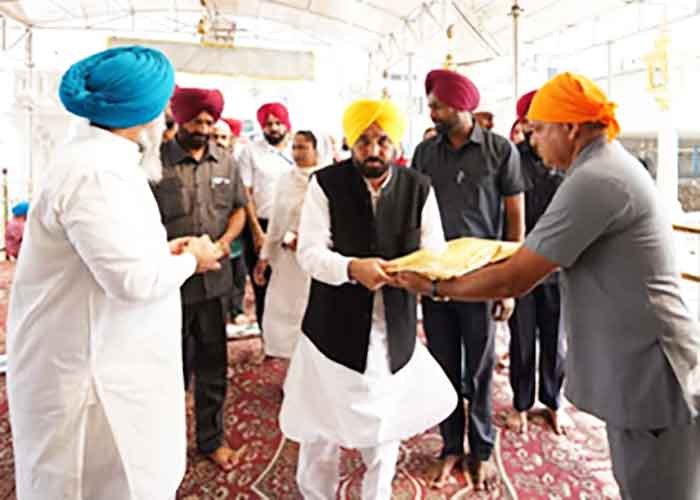 Month-Long Events Honoring Guru Teg Bahadur To Begin in Delhi Tomorrow